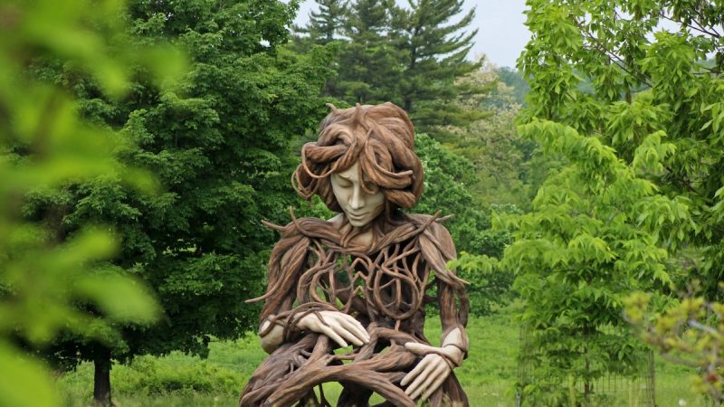 Discover the Captivating ‘UMI’ Sculpture by Daniel Popper in Lisle, Illinois